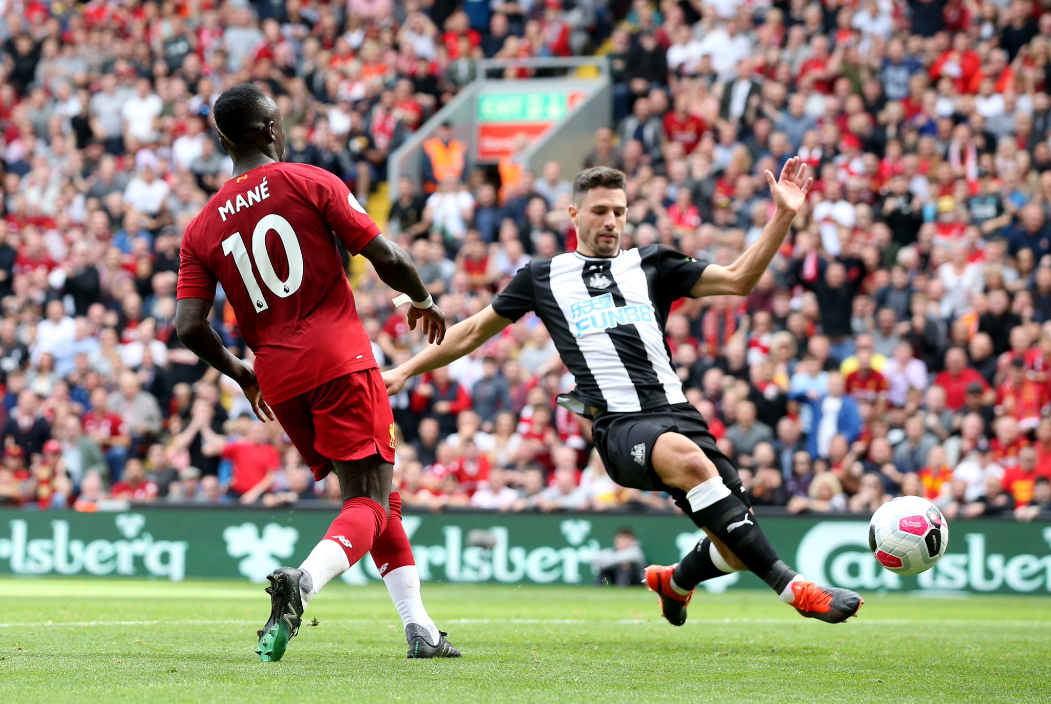 通过对他历 通过对他历