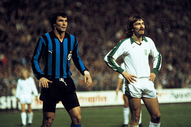 战略性签约 战略性签约